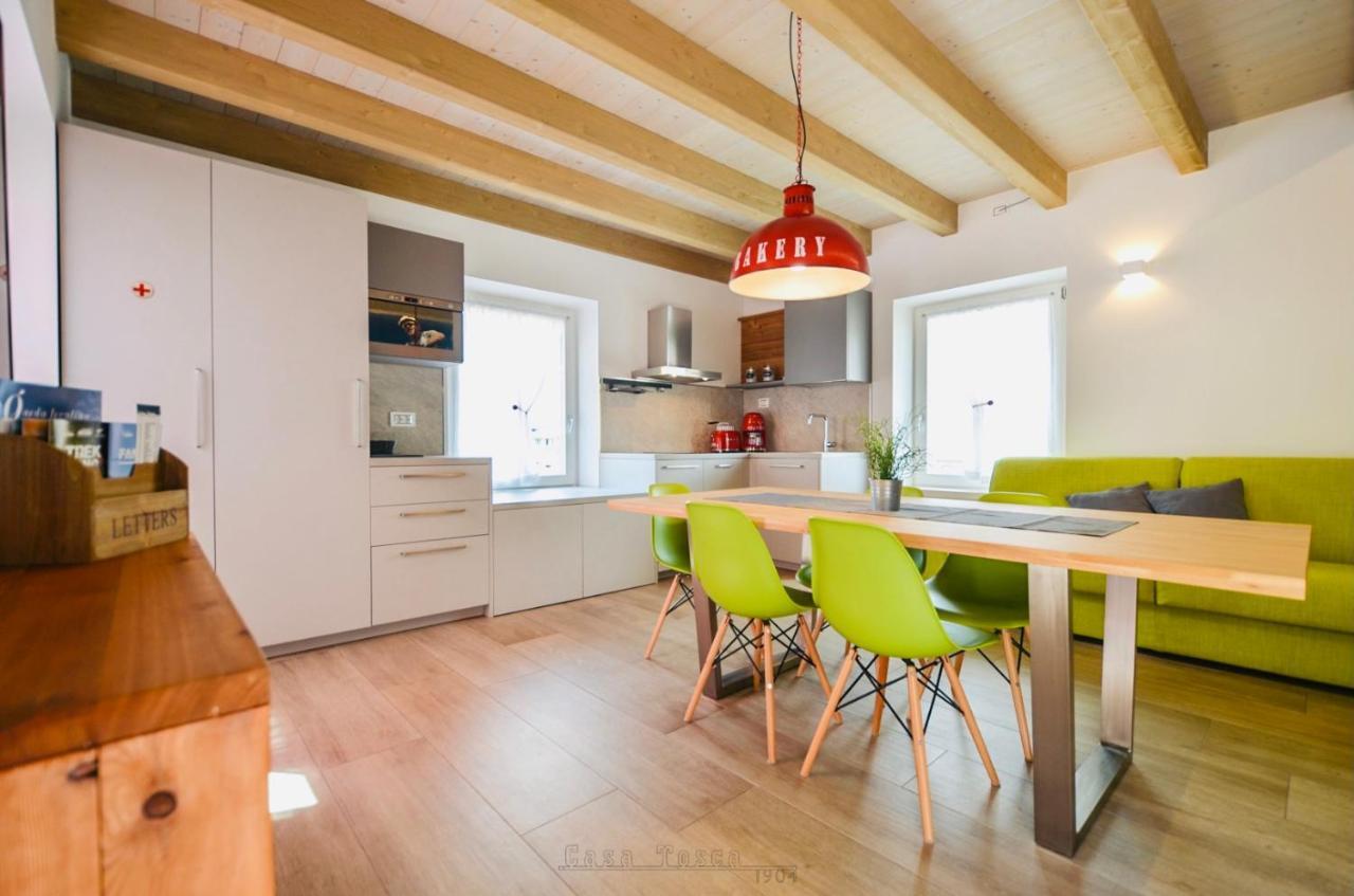 Casa Tosca - Holiday Home Torbole Sul Garda Eksteriør billede