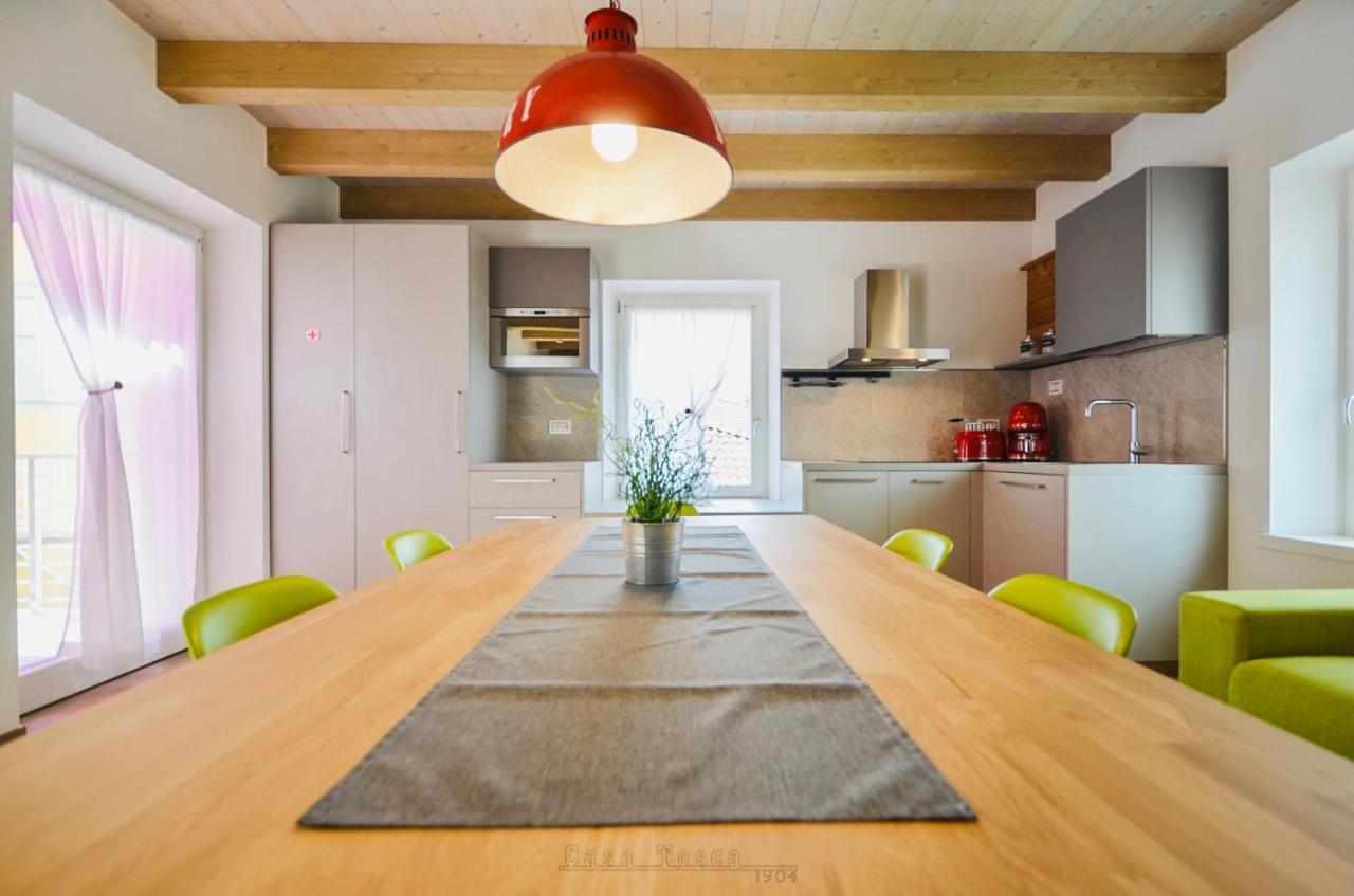 Casa Tosca - Holiday Home Torbole Sul Garda Eksteriør billede