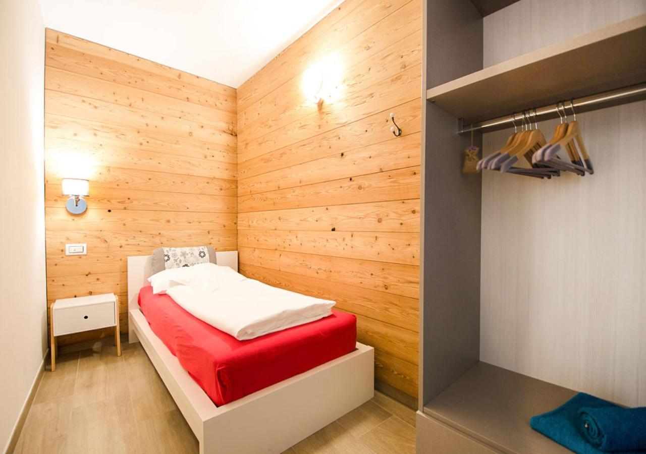 Casa Tosca - Holiday Home Torbole Sul Garda Eksteriør billede