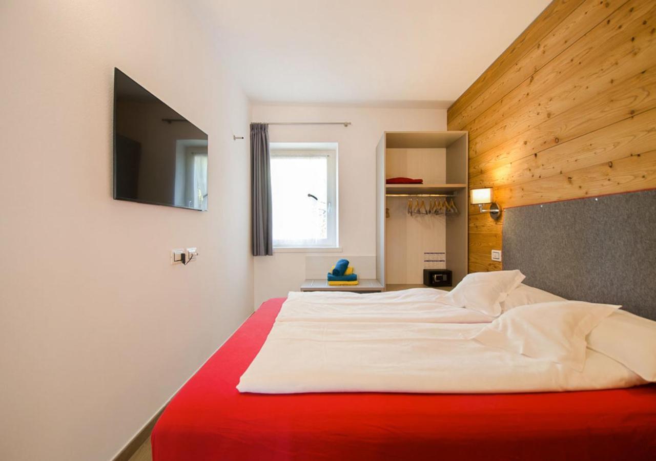 Casa Tosca - Holiday Home Torbole Sul Garda Eksteriør billede
