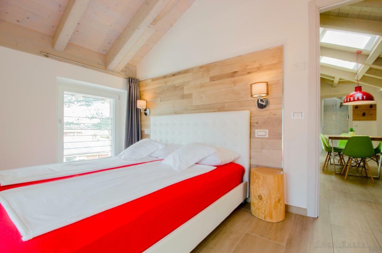 Casa Tosca - Holiday Home Torbole Sul Garda Eksteriør billede